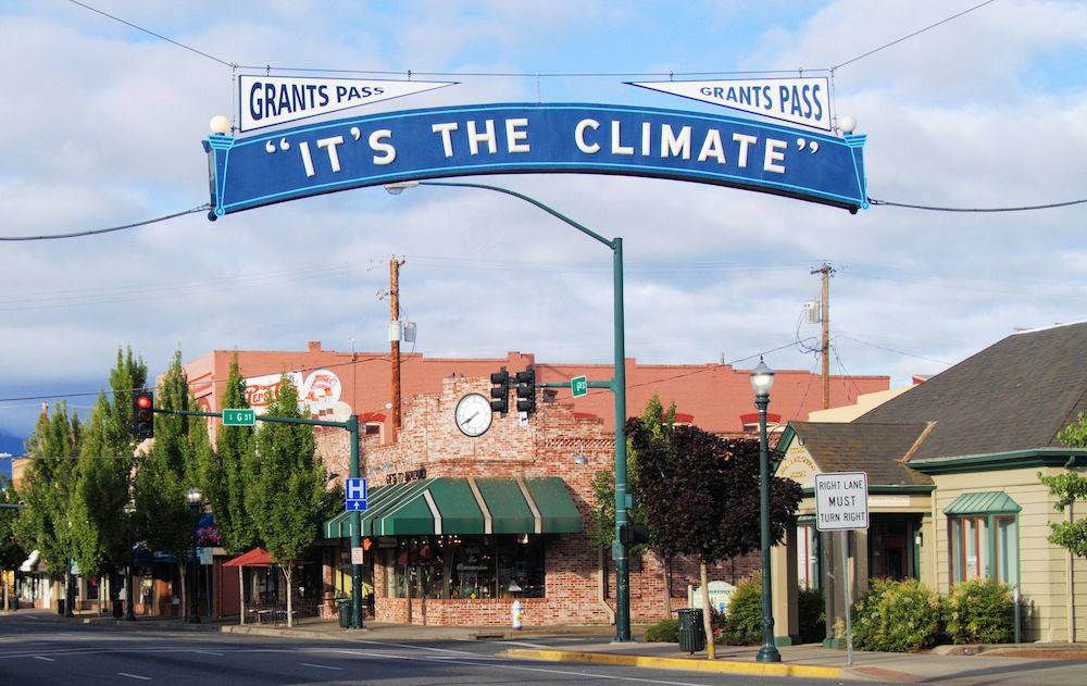 Grants Pass climate sign A picture of the Grant's Pass